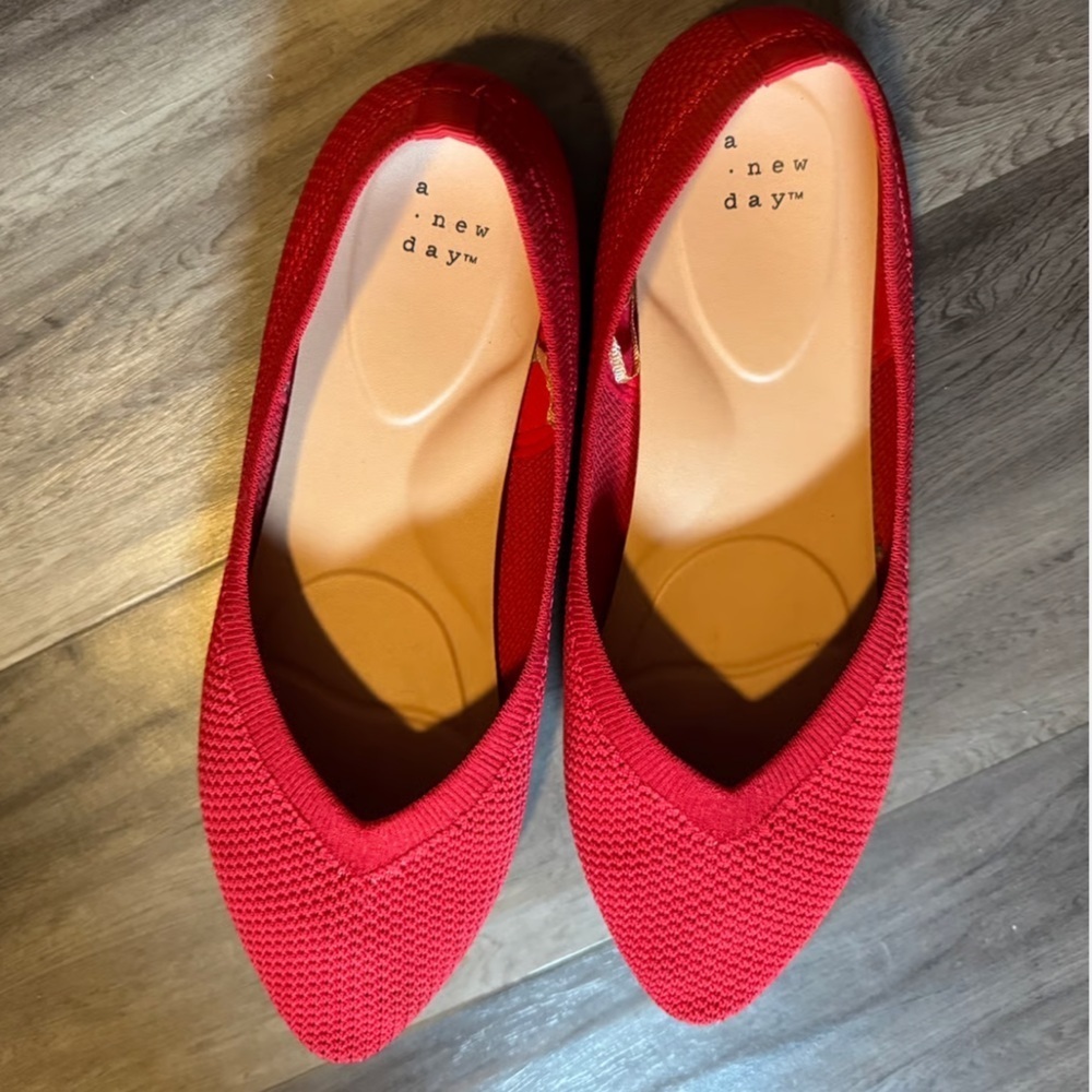 a new day Red Women's Flats - Picture 2 of 6